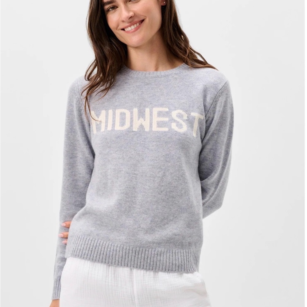 Johnnie-O Midwest Crewneck Sweater in Light Gray